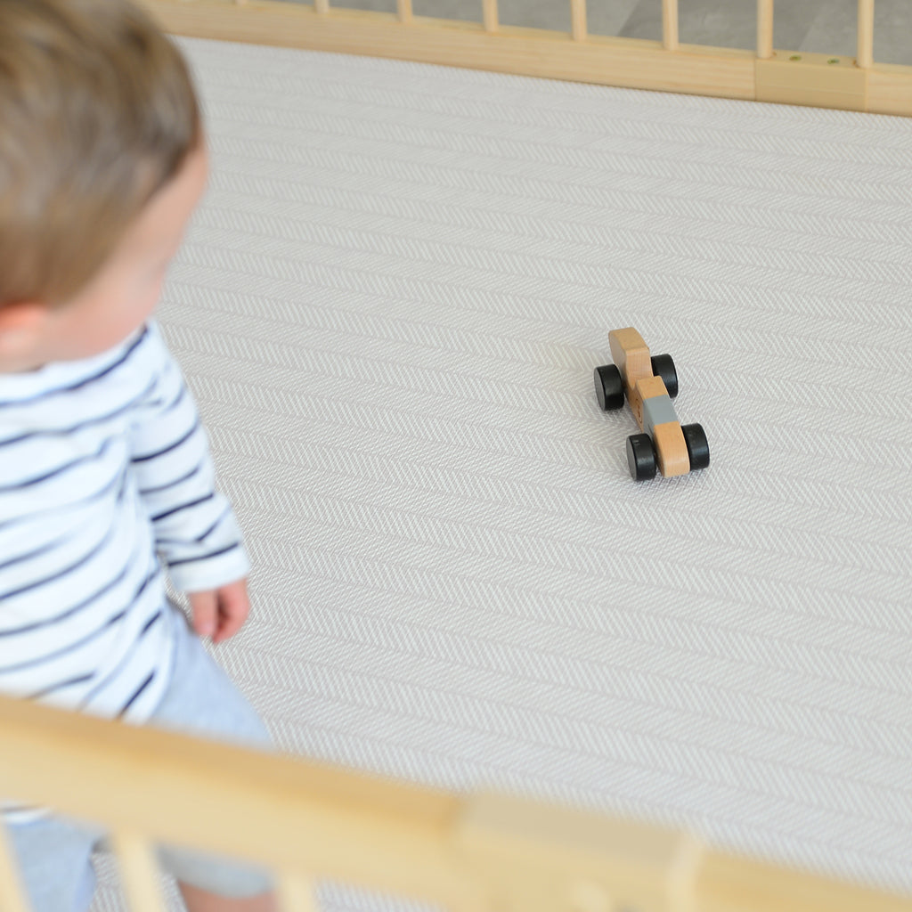 Large Padded Play Mat - English World Map/Herringbone (Beige)