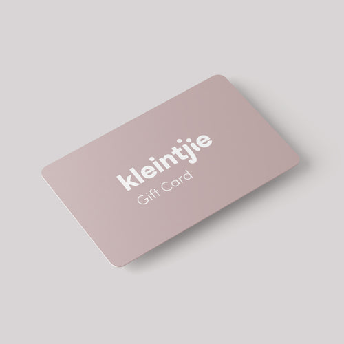 Pink gift card with 'kleintjie' branding on a light gray background